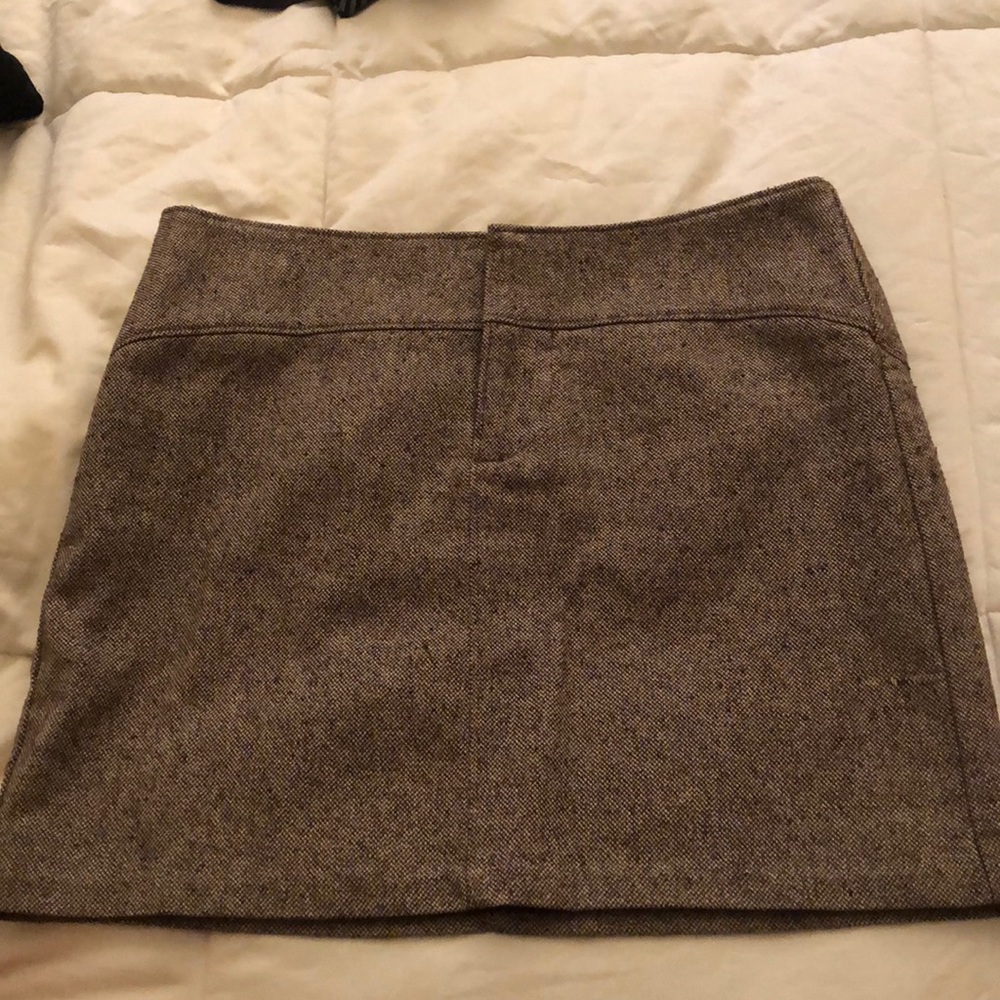 Tweed mini skirt